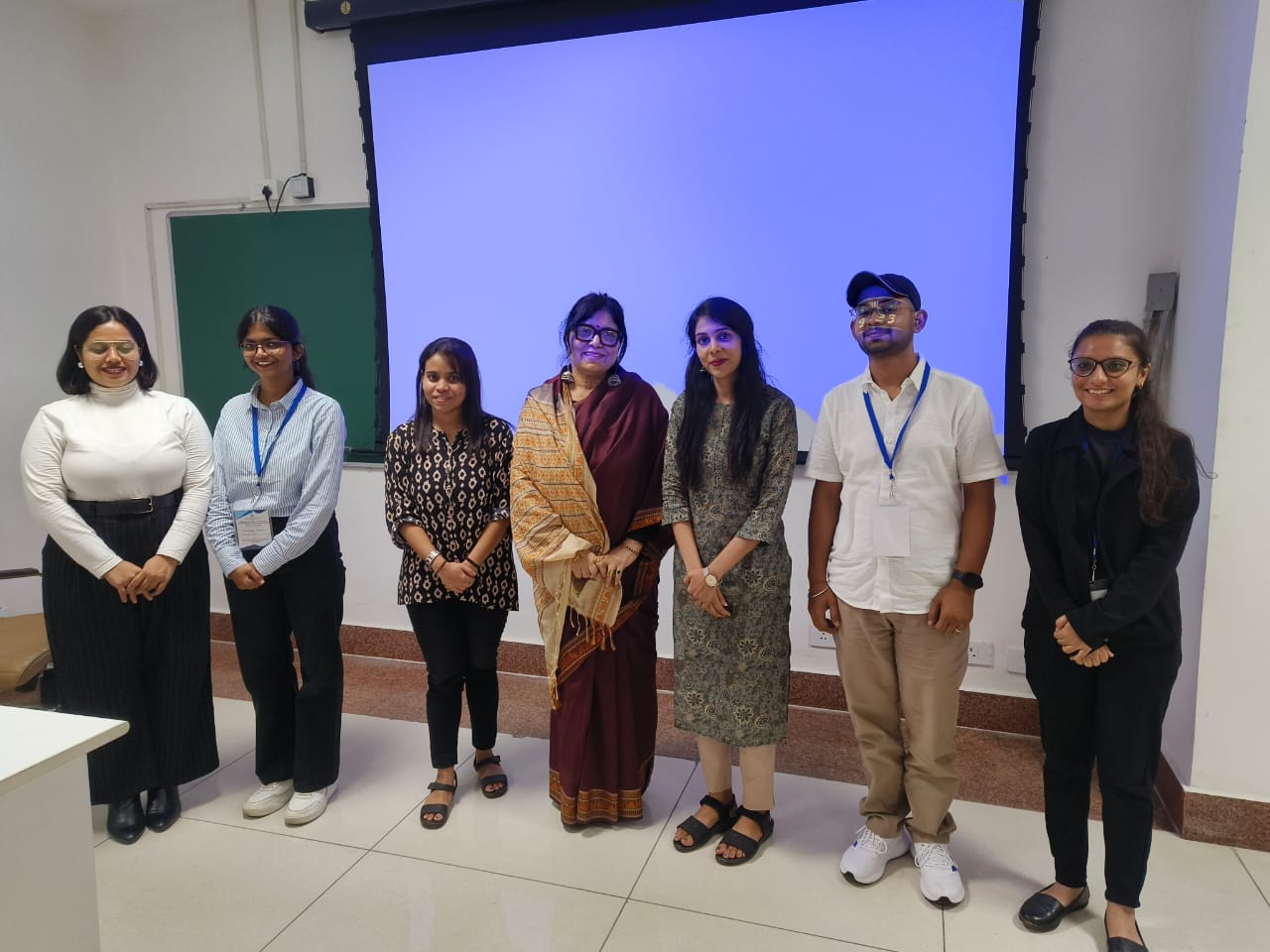 There is an image her